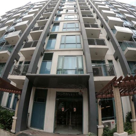 Palm Tree 2 Villas-Cluster 2 Unit 3N Манила Экстерьер фото