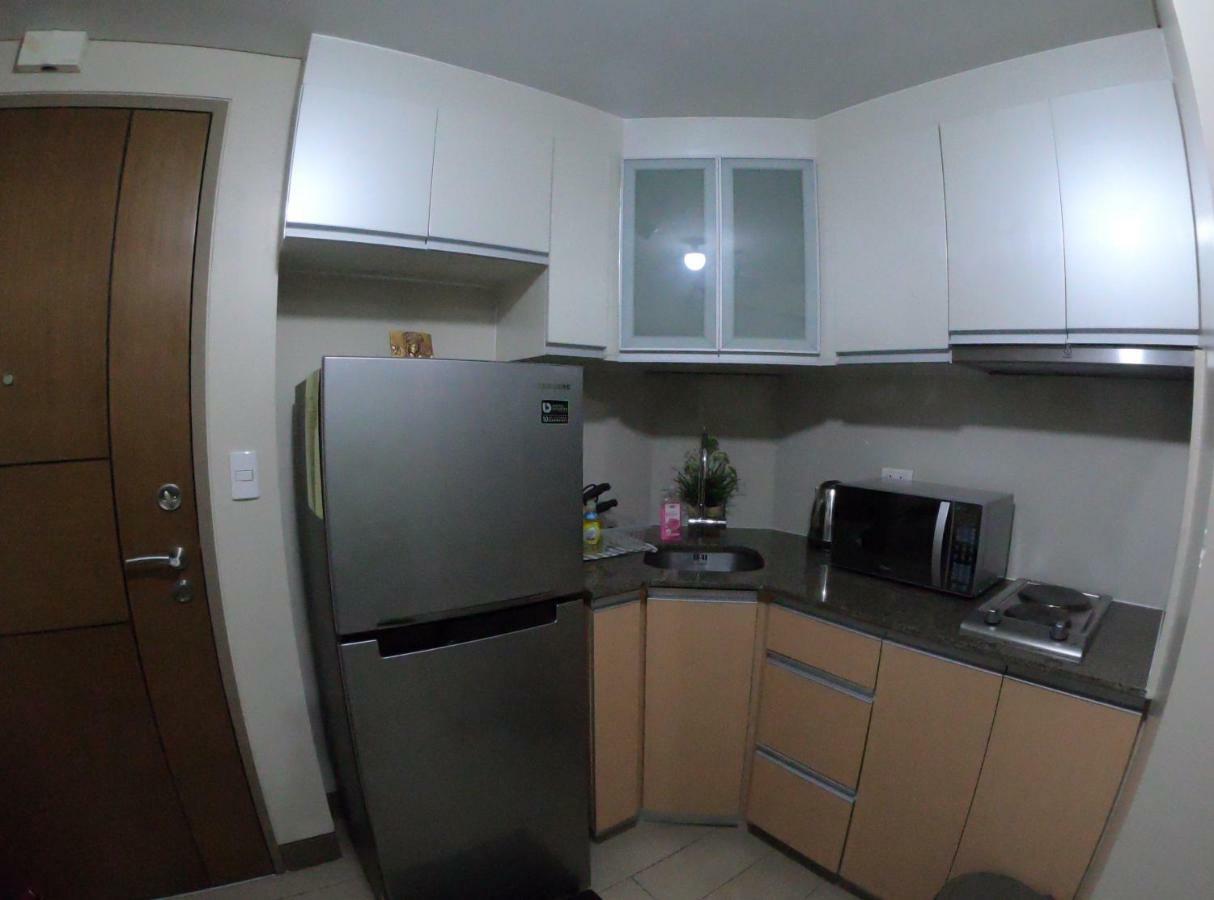 Palm Tree 2 Villas-Cluster 2 Unit 3N Манила Экстерьер фото